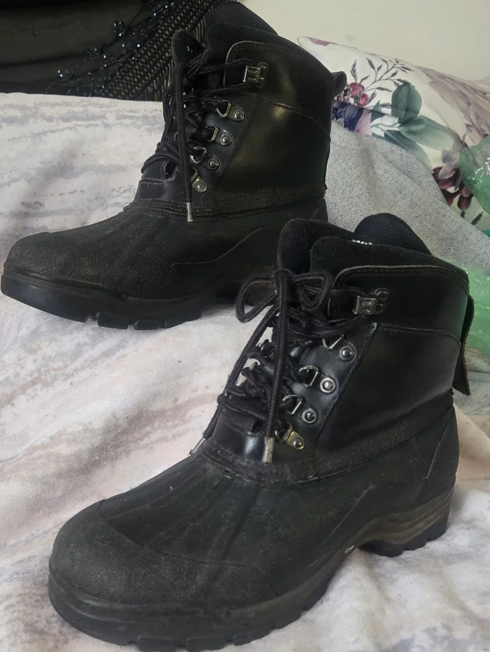 Explorers Men's Lace-Up Waterproof Winter Boots BLACK 10